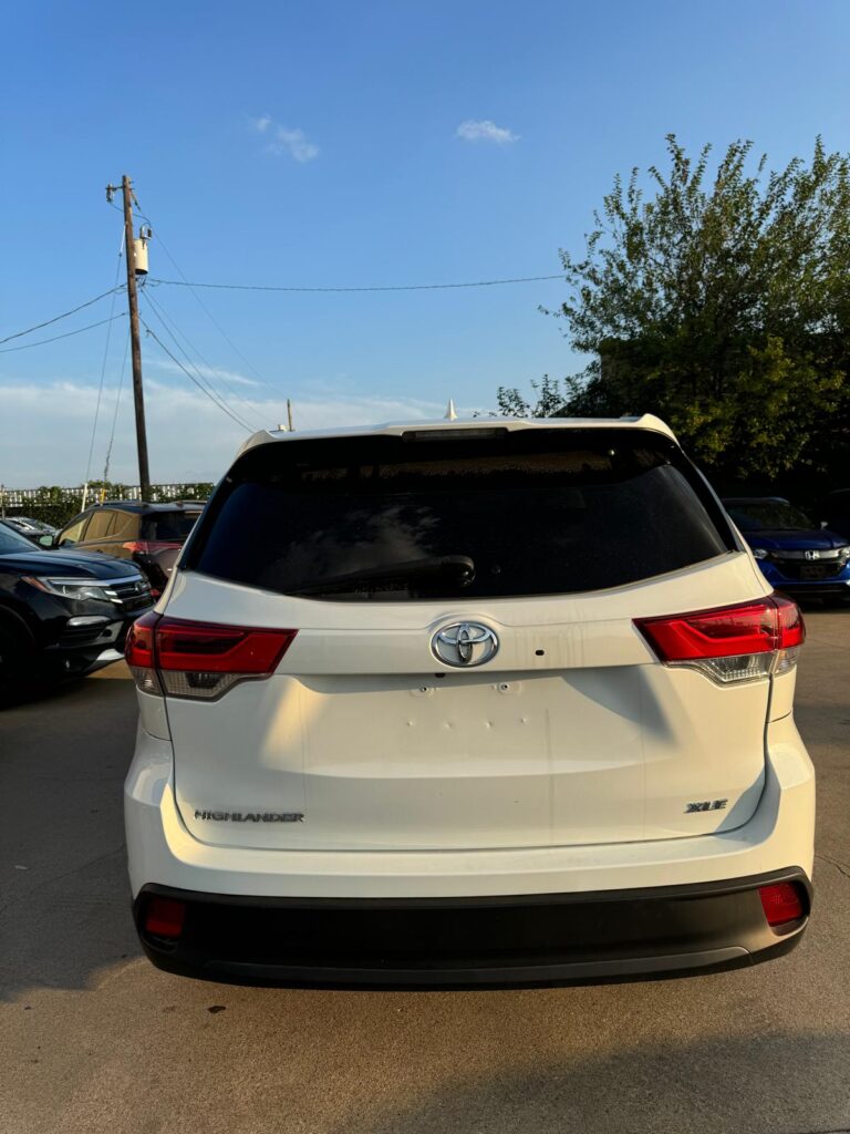 2017 Toyota Highlander XLE