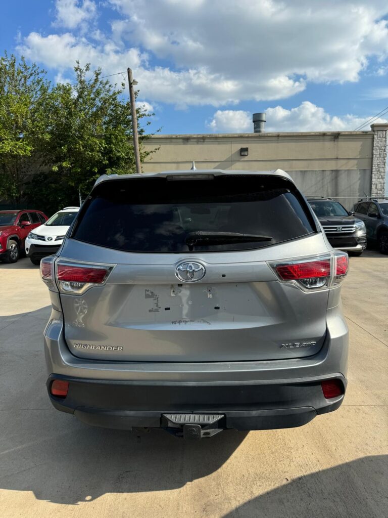 2016 Toyota Highlander XLE