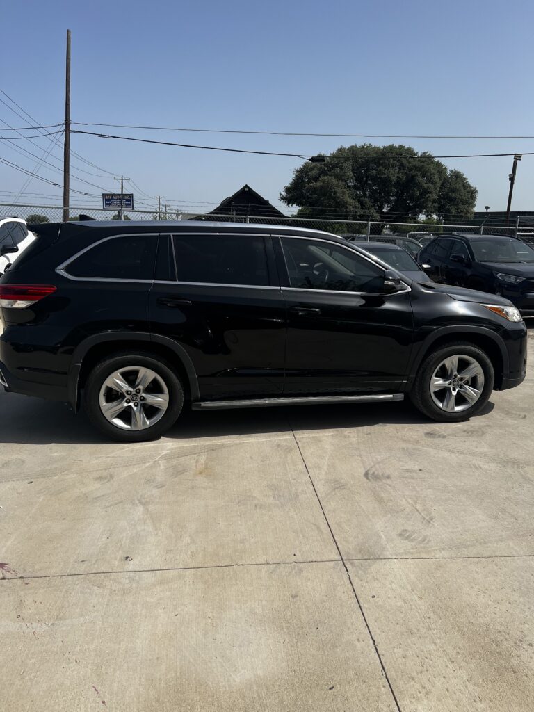 2017 Toyota Highlander Limited